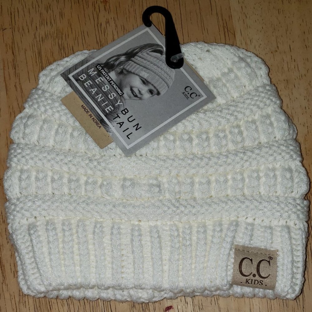 Girl's Ivory Messy Bun Beanie